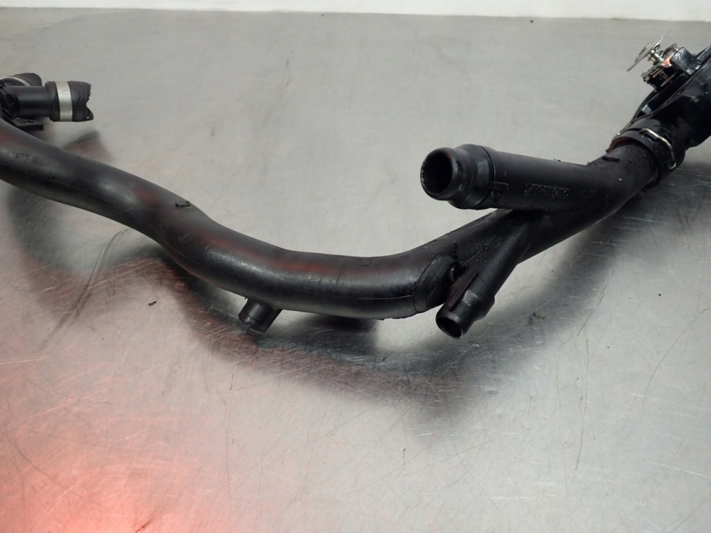 Магистраль воды bmw e46 touring в Украине