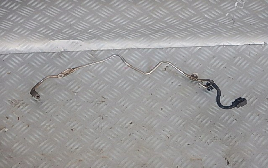 Купити Land rover discovery 4 iv 3.0 sdv6 шланг трубка вакууму