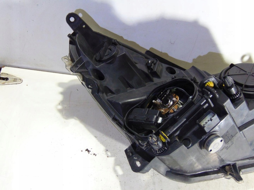 фото №8, Лампа левая передняя перед europa corsa d 93189361