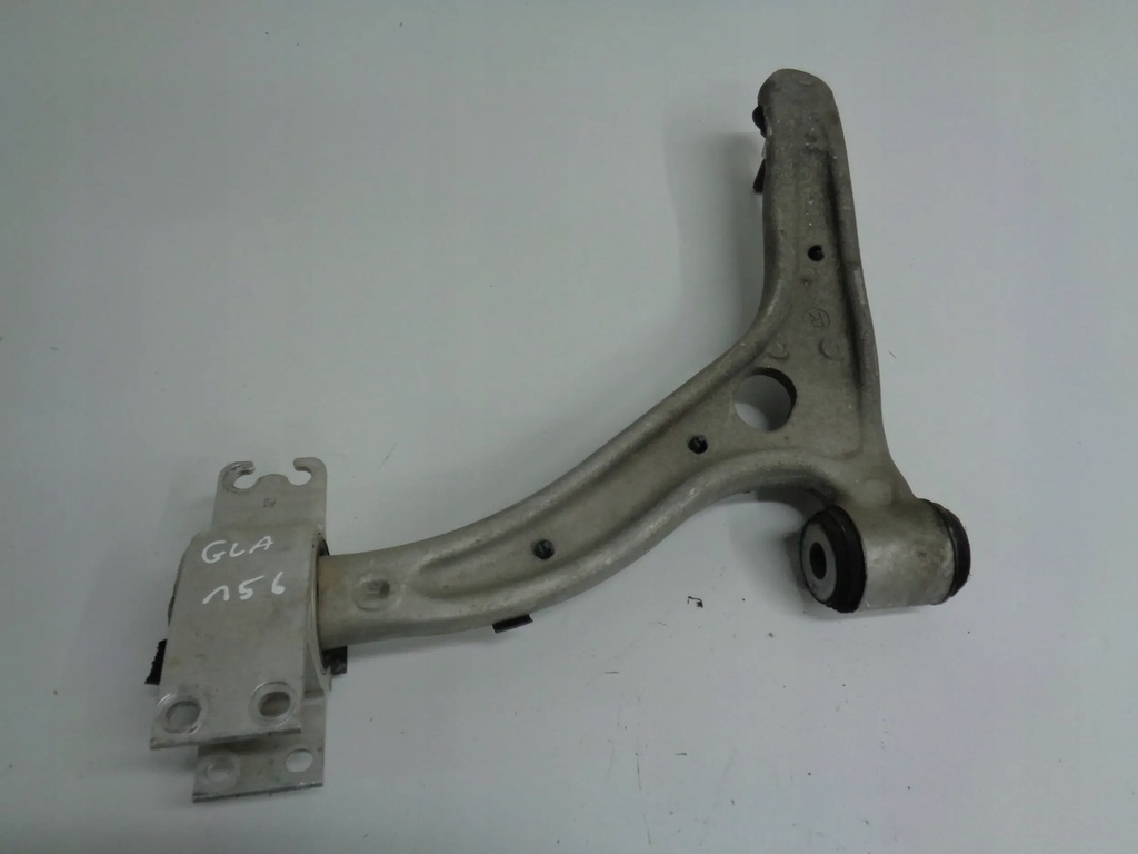 фото №1, Mercedes gla 2.2 cdi x156 13-19 r. важіль передній лівий