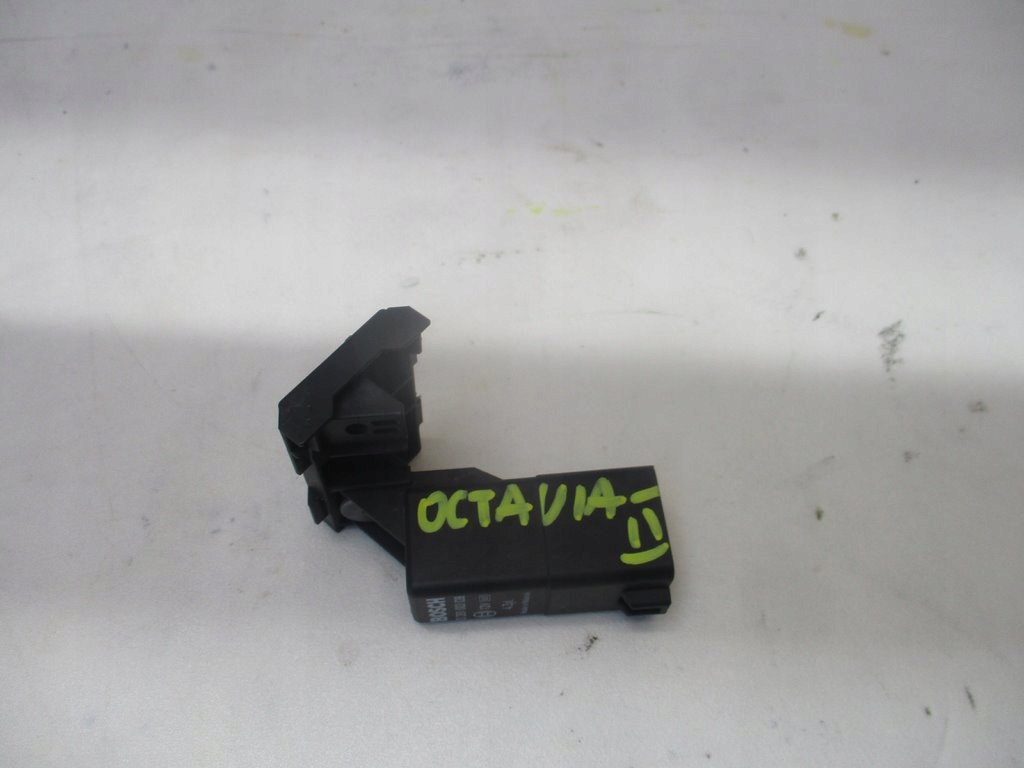 фото №1, Реле свічка розжарювання octavia ii vrs 2.0 tdi