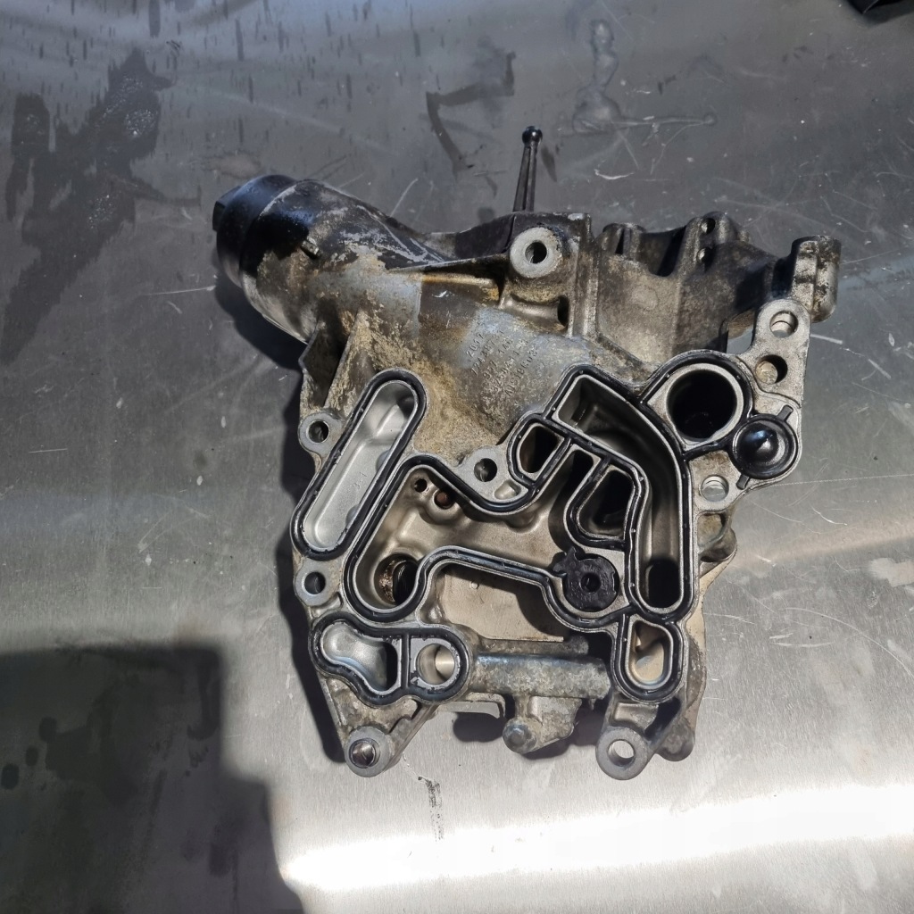 Купити Mercedes 2.0d w213 корпус фільтра оливи 72438731