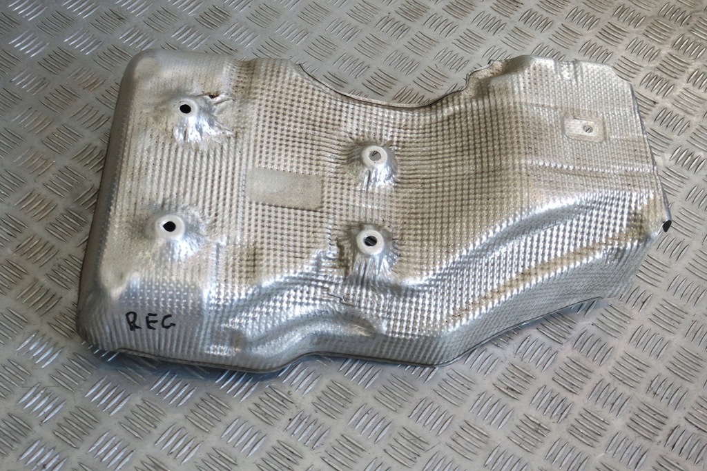 фото №1, Захист теплова mercedes w167 a1676805409