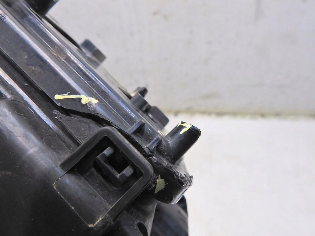 фото №7, Лампа права передня перед ксенон audi a8 d3