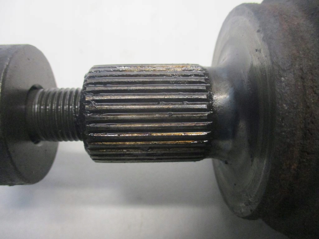 фото №2, Приводной вал левая vw golf v plus 1.9 tdi