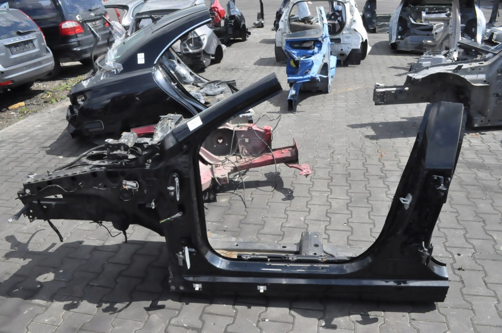 фото №1, Mercedes gla w156 четверть лонжерон левая перед + порог блок двигателя