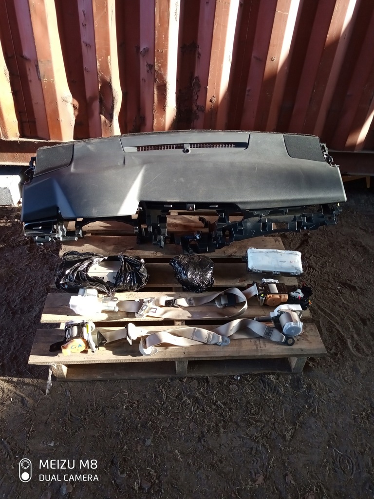 фото №1, Toyota camry приборная панель ремни подушка безопасности комплект подушки безопасности