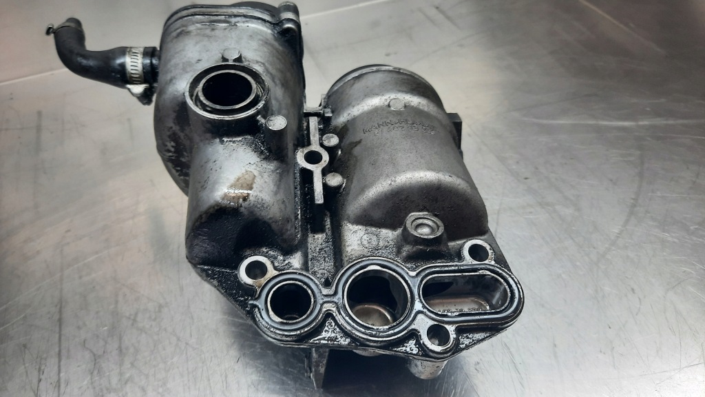 Корпус фильтра масла 30677920 volvo s60 lift 06r 2.4 d5 185km в Украине