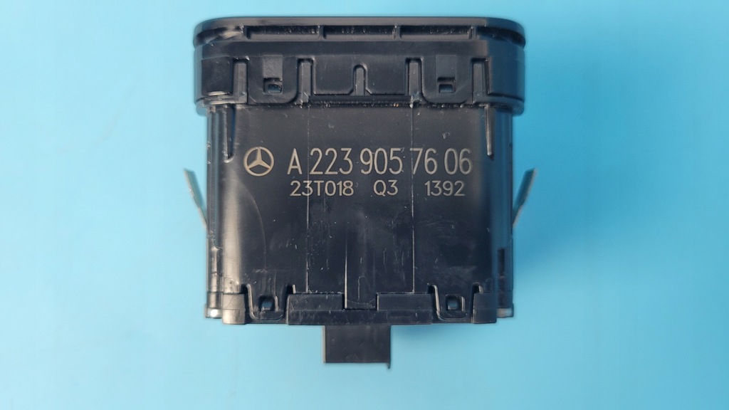 фото №14, Mercedes eqe 350+ 23r переключатель выключатель тормоза стояночного a2239057606