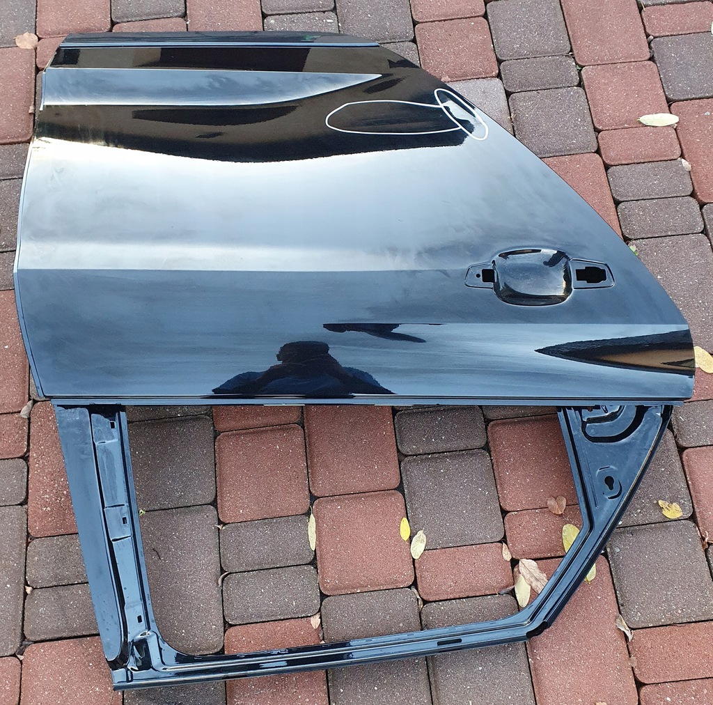 фото №8, Правое задние дверь молдинг audi a1 s1 ii 82g gb 18-