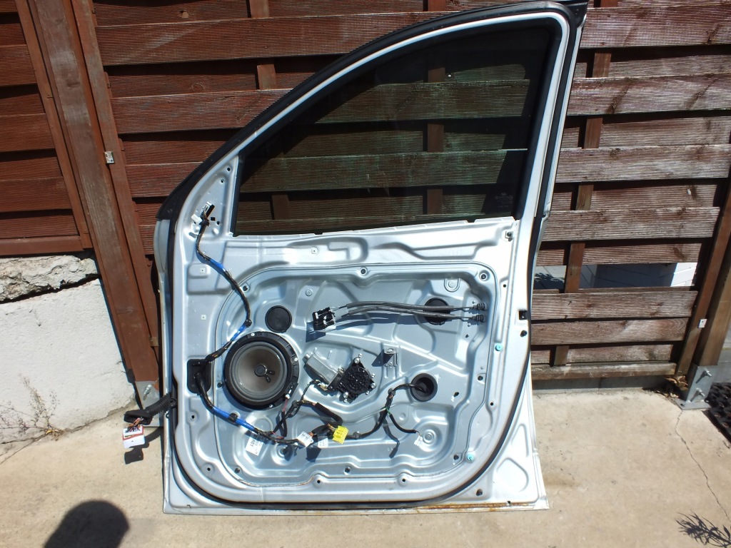 фото №6, Hyundai ix55 veracruz дверь правый перед kpl