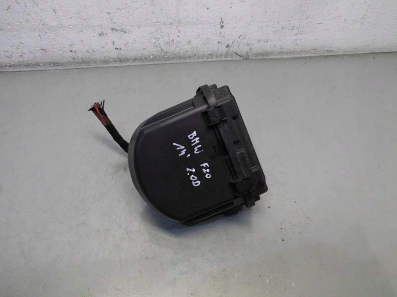 фото №1, Коробка запобіжників bmw оригінальний номер 10688710