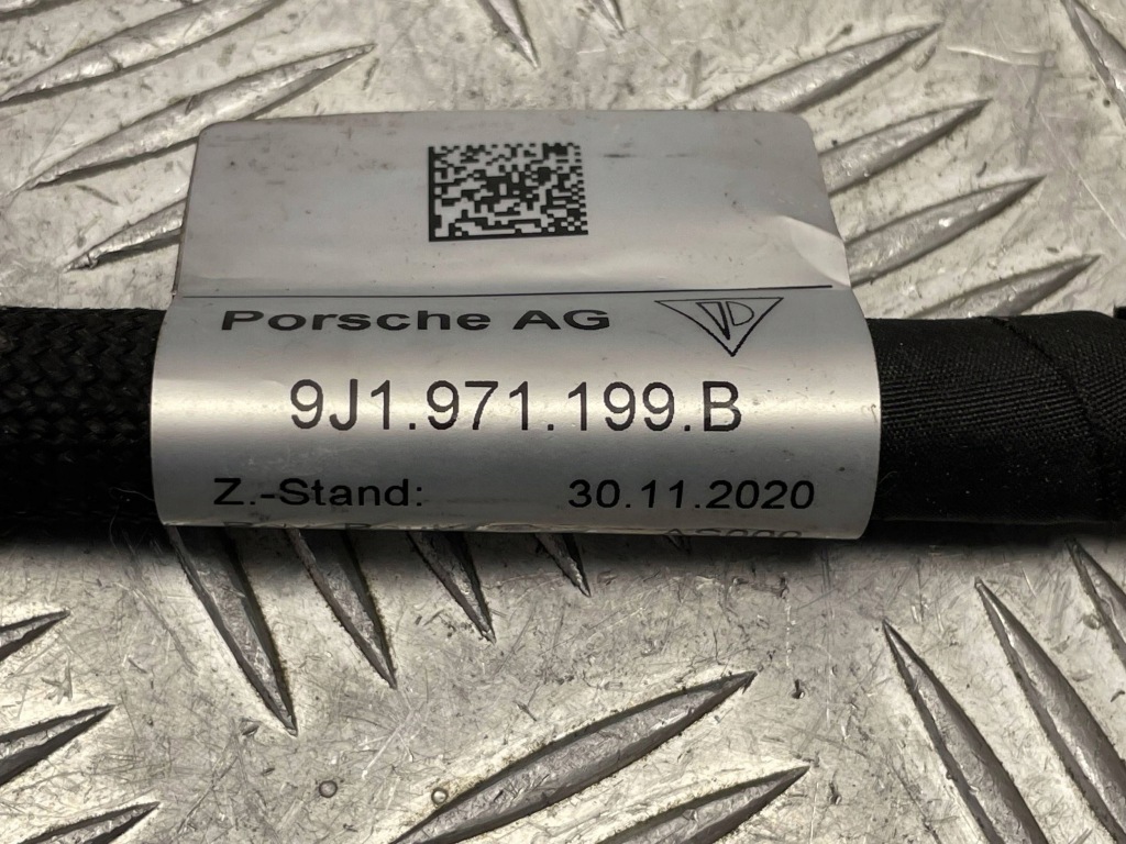 Porsche оригинальный номер 9j1971199b taycan шланг кабель аккумулятор Недорого
