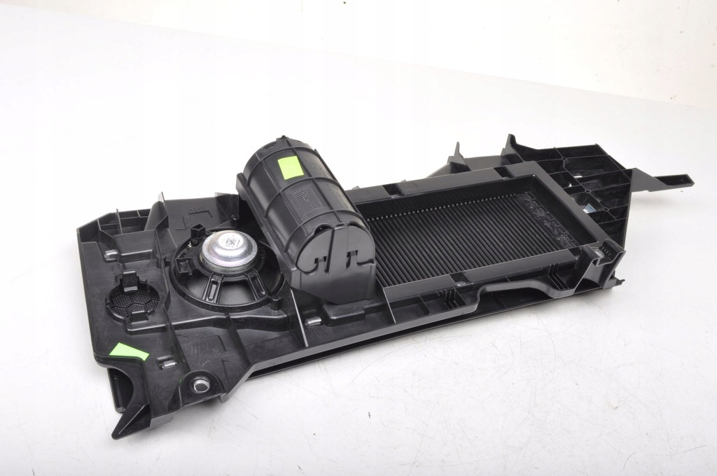 Porsche 718 cayman 982 бардачок боковой правая  задний 981555735 Недорого