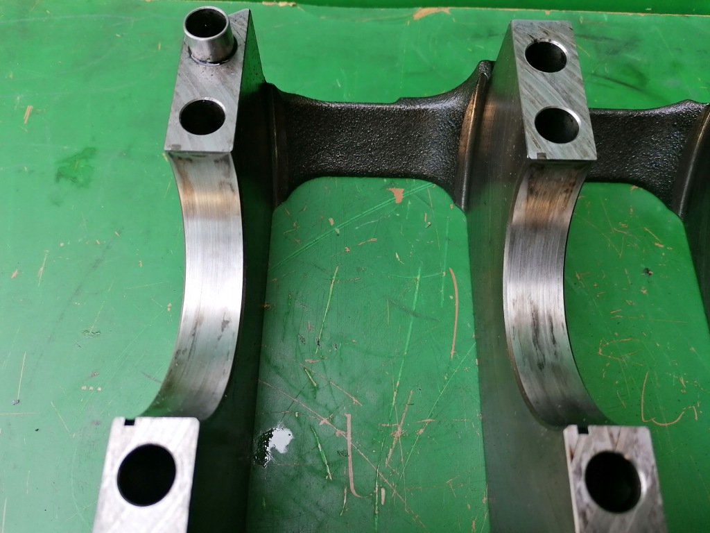 Основание вала коленчатого audi a6 c6 2.7 tdi bpp 180 Недорого