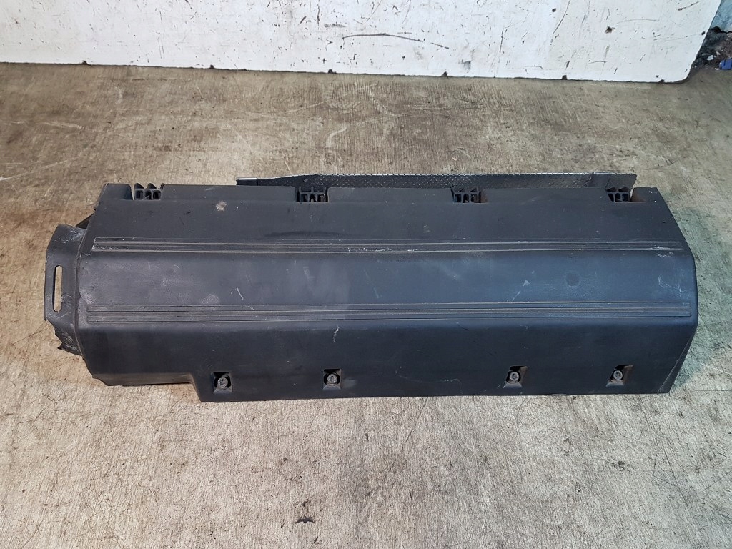 фото №1, Корпус фильтра воздуха bmw e39 2.5 tds