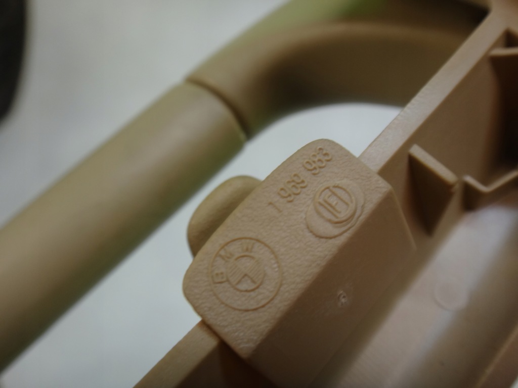 фото №3, Кронштейн ручка потолочный правый задняя bmw e38