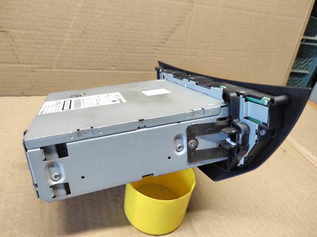 фото №3, Радіо cd cabasse renault laguna iii 281150017r