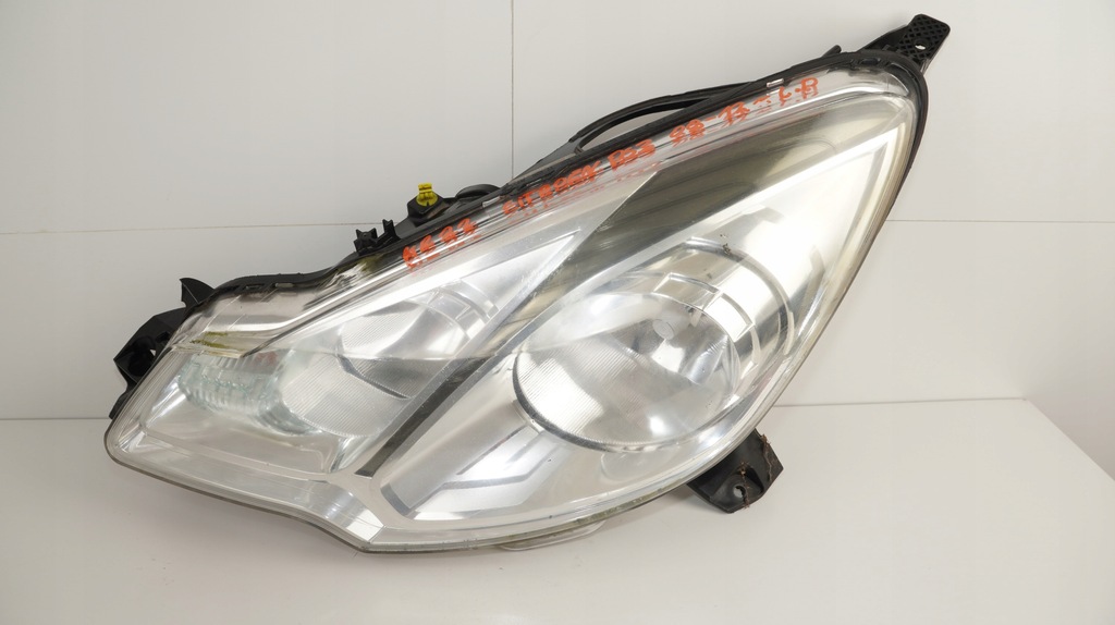 фото №1, Лампа левый перед citroen ds3 09-12r