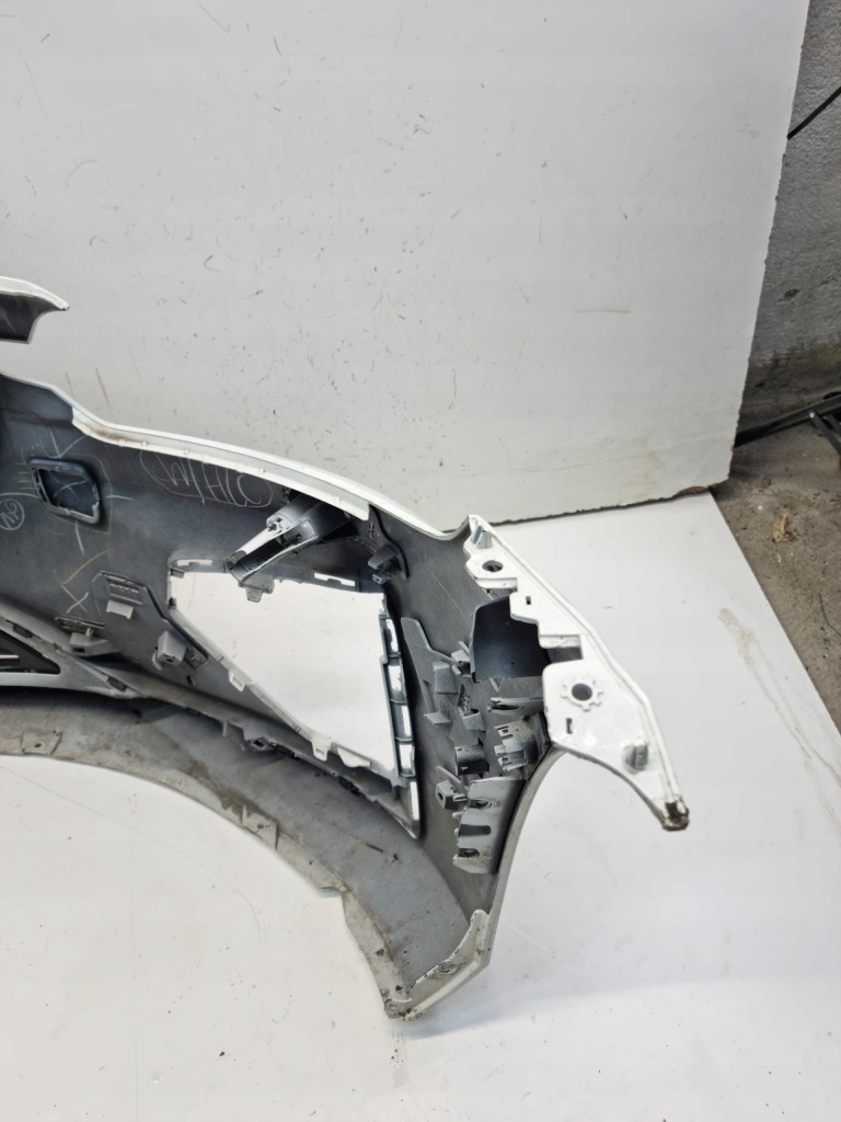 фото №8, Volvo s60 v60 iii 3 r-design бампер перед передний