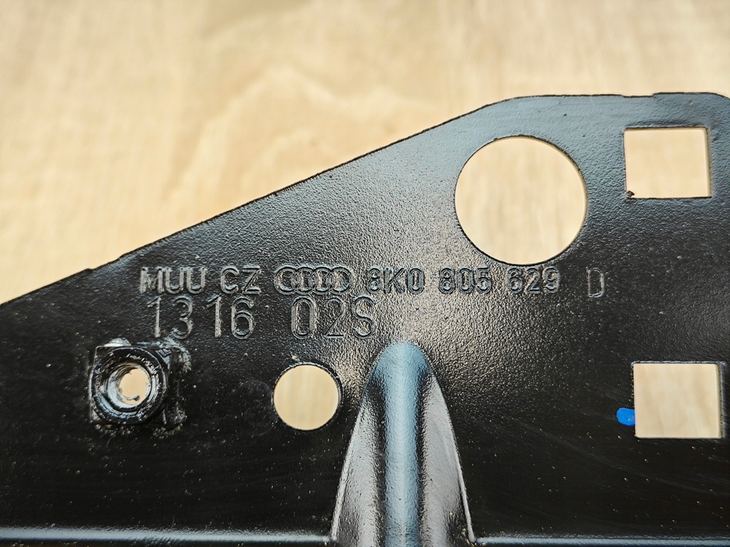 фото №8, Оригинальные усилитель распорка кузов audi a5 8t 8k0805629d 14km!!!