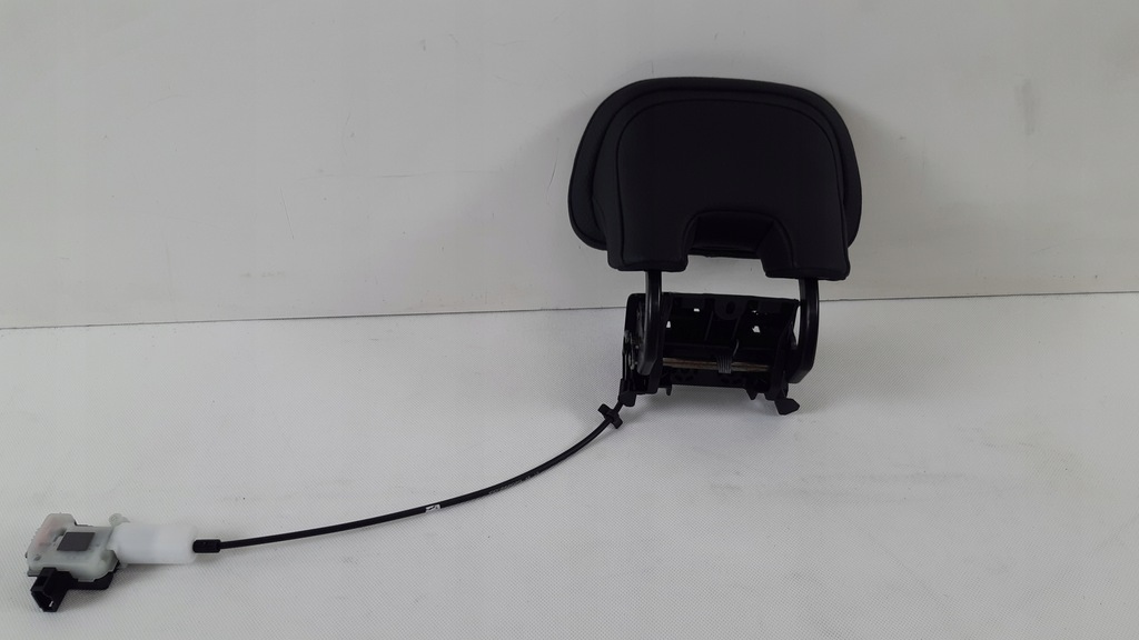 фото №6, Volvo v60 ii підголівник правий задня 31379228