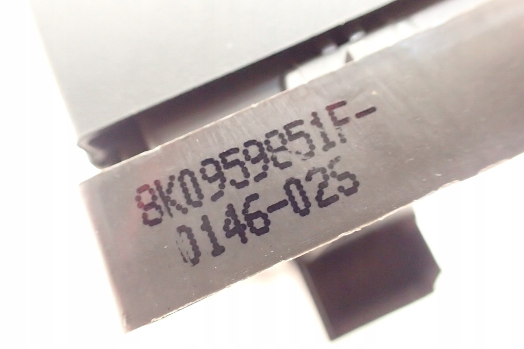 фото №6, Audi a5 8t кнопки регулювання вікон 8k0959851f