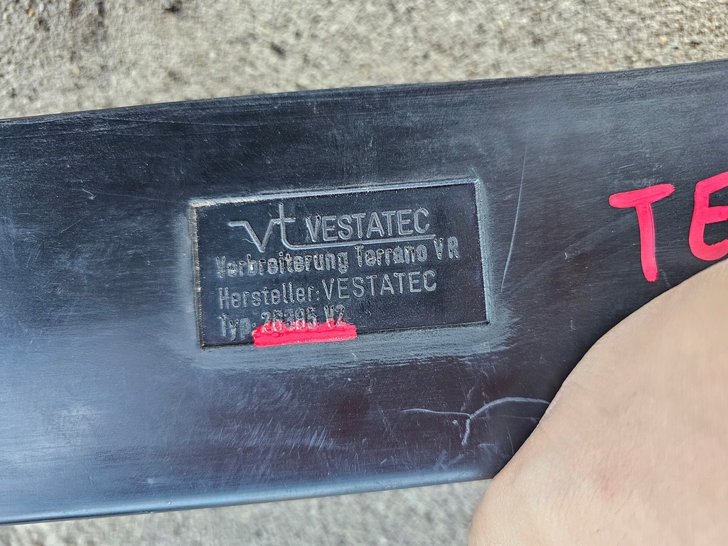 фото №13, Nissan terrano i молдинг розширювач крила правий перед 26385 v2