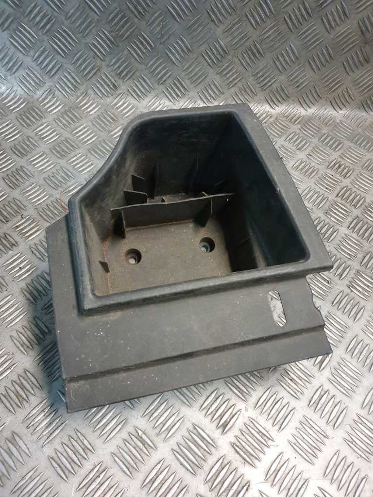 Купити Бардачок багажника bmw e36 compact 8146022