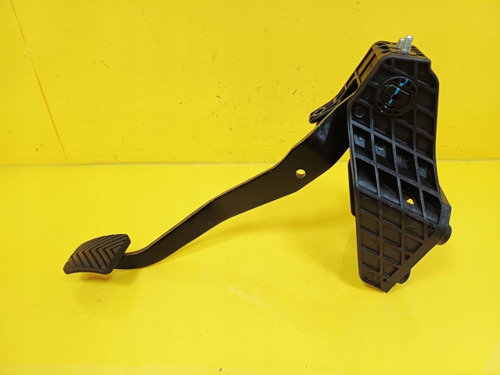 фото №5, Педаль тормоза hyundai i30 i nr13