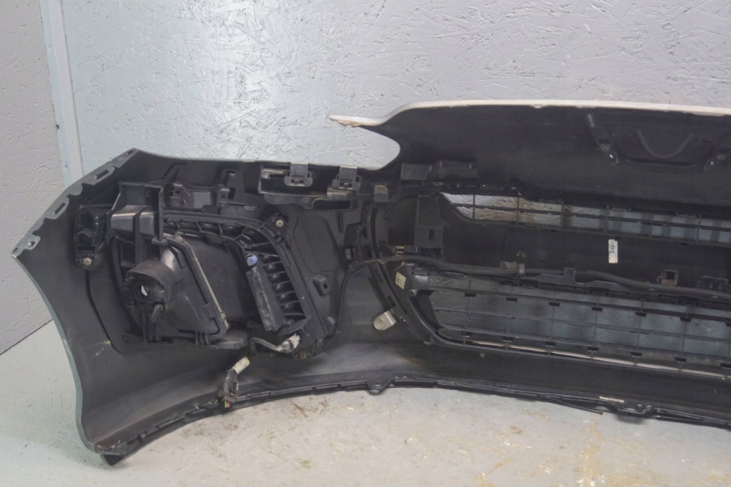 Peugeot 308 7t рестайлинг  led бампер перед z2075 с Разборки