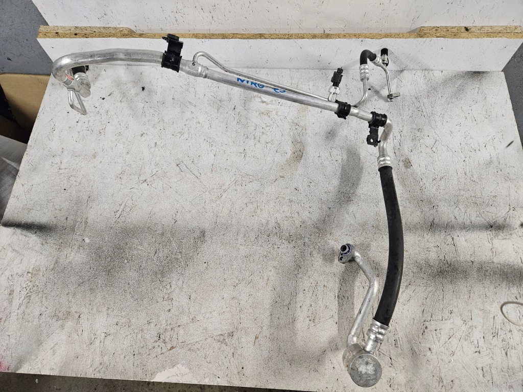 фото №1, Kia niro ii 22- 1.6 гибрид шланг кондиционера