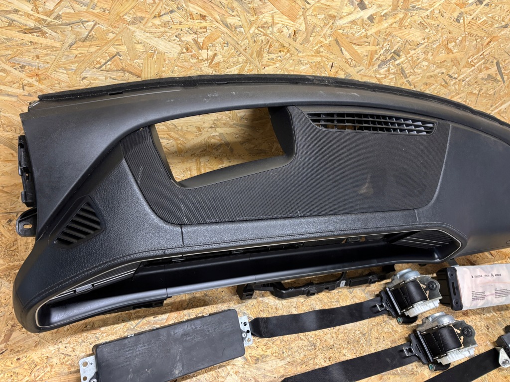 фото №7, Mercedes gle w167 coupe приборная панель панель  ремни комплект idealna оригинал подушка безопасности