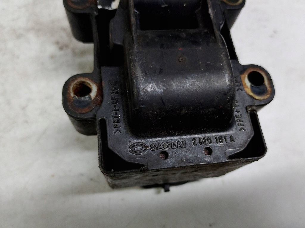 фото №7, Renault катушка зажигания 7700274008 europa