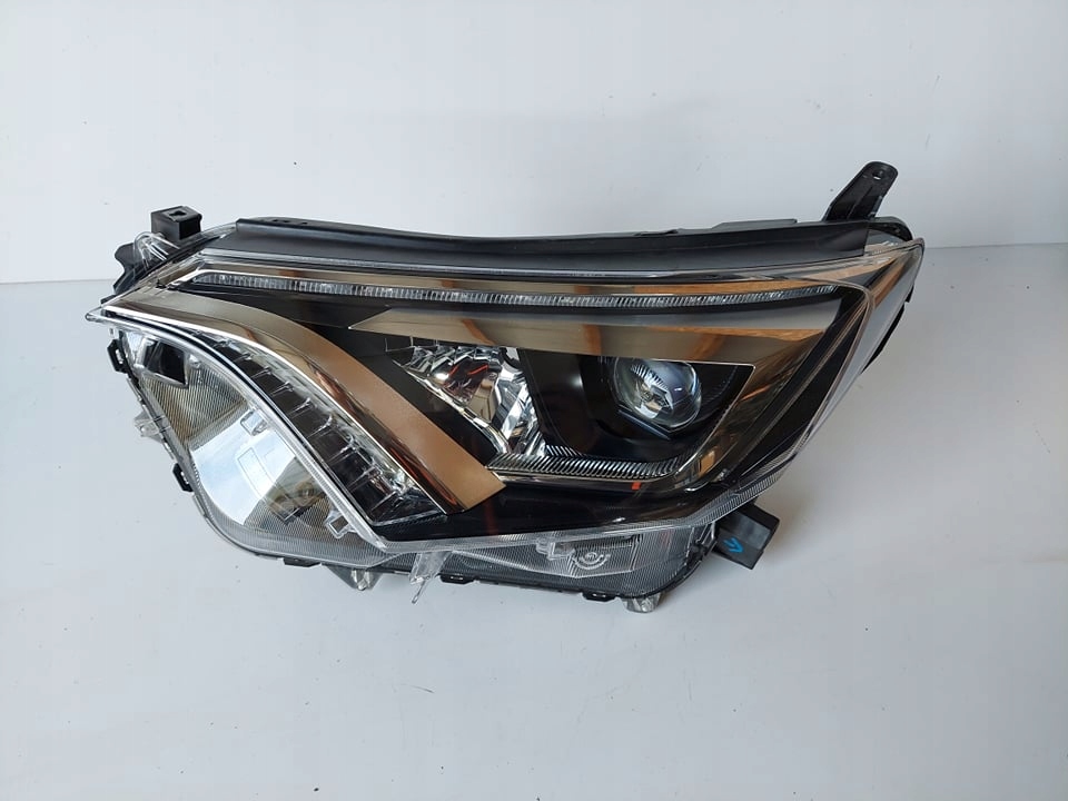 фото №1, Toyota rav-4 lift лампа перед передня права led