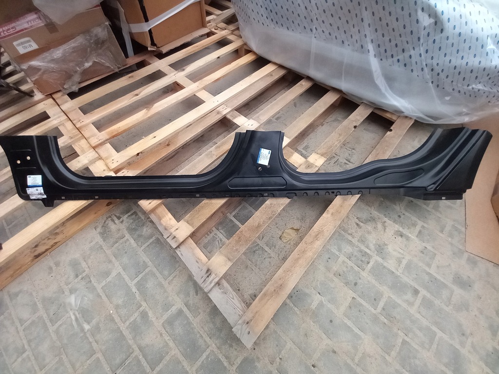 фото №1, Поріг лівий mondeo 2203477