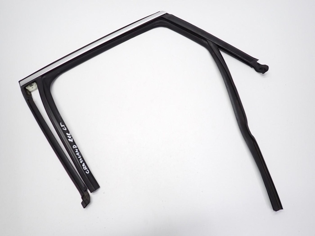 фото №1, Прокладка резиновый элемент дверь szybyt левый задняя оригинал opel crossland x 21r