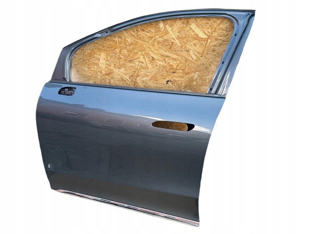 фото №1, Mercedes eqe w294 x294 дверь перед левая