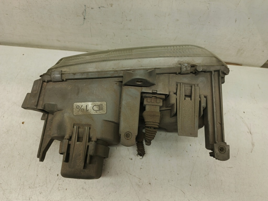 Лампа передня ліва alfa romeo 146 Ціна