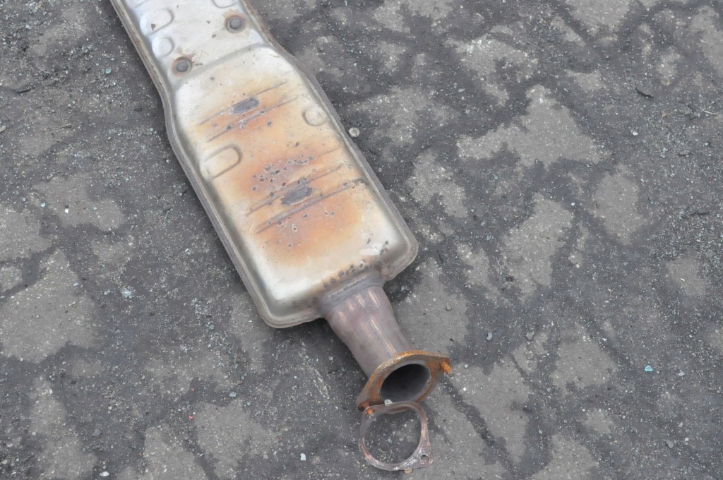 фото №8, Volvo xc60 ii t6 t8 гібрид бензин гасник вихлоп 32142741