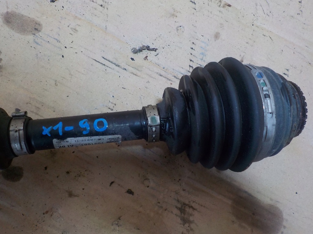 фото №2, Bmw x1 e84 2.0 привідний вал ліва передня