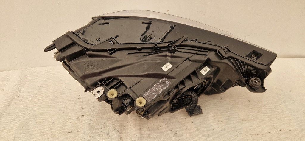 Audi q3 83a full led matrix фара передня ліва Зі Шроту