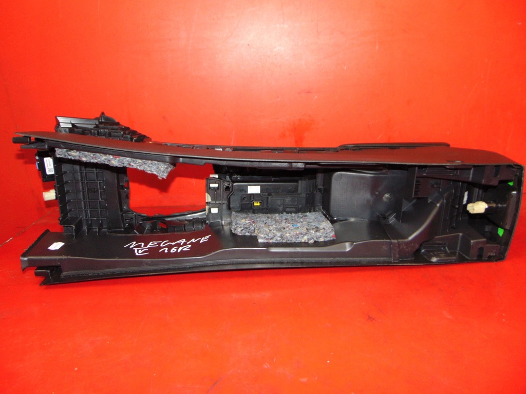 фото №9, Renault megane 4 iv gt туннель средний подлокотник