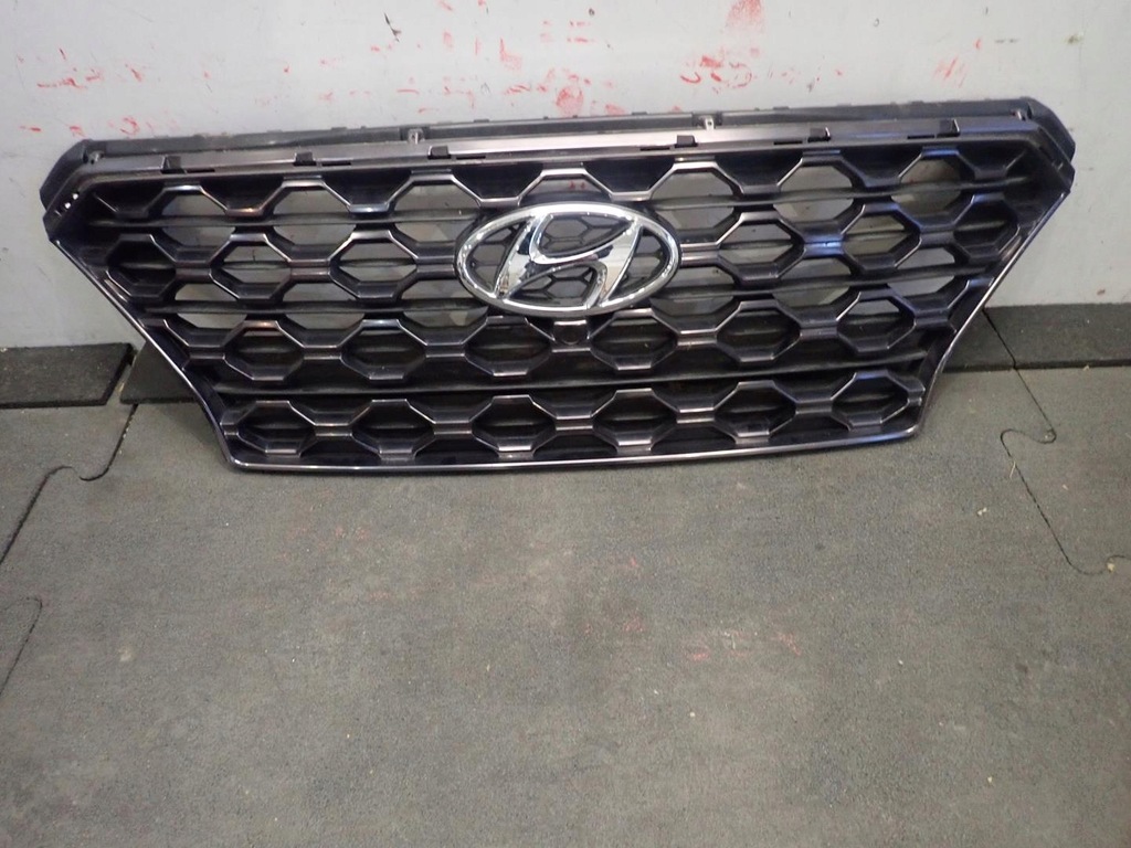 фото №1, Решётка радиатора hyundai santa fe iv 2017- 86366-81110