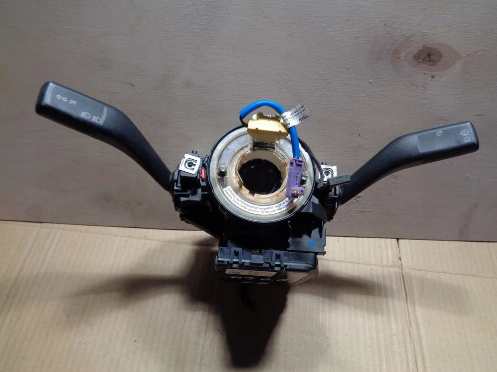 фото №1, Перемикач комбінований стрічка audi a3 8p