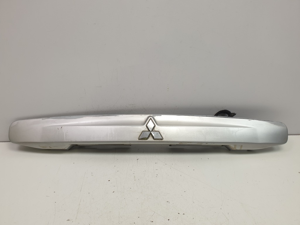 фото №1, Mitsubishi space star накладка кришки багажника задня