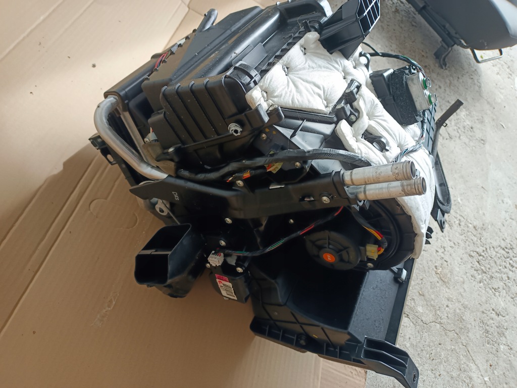 фото №6, Корпус отопителя kia soul i europa 1.6 бензин вентилятор моторчик