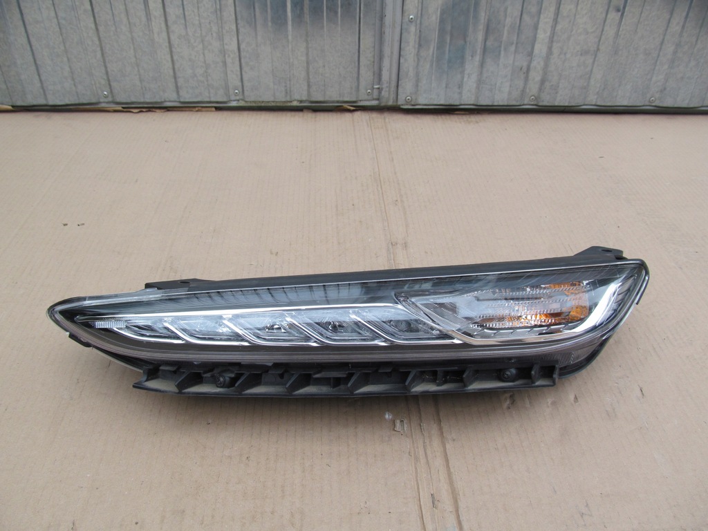 фото №1, Hyundai kona левый led drl перед передний идеальное состояние состояние