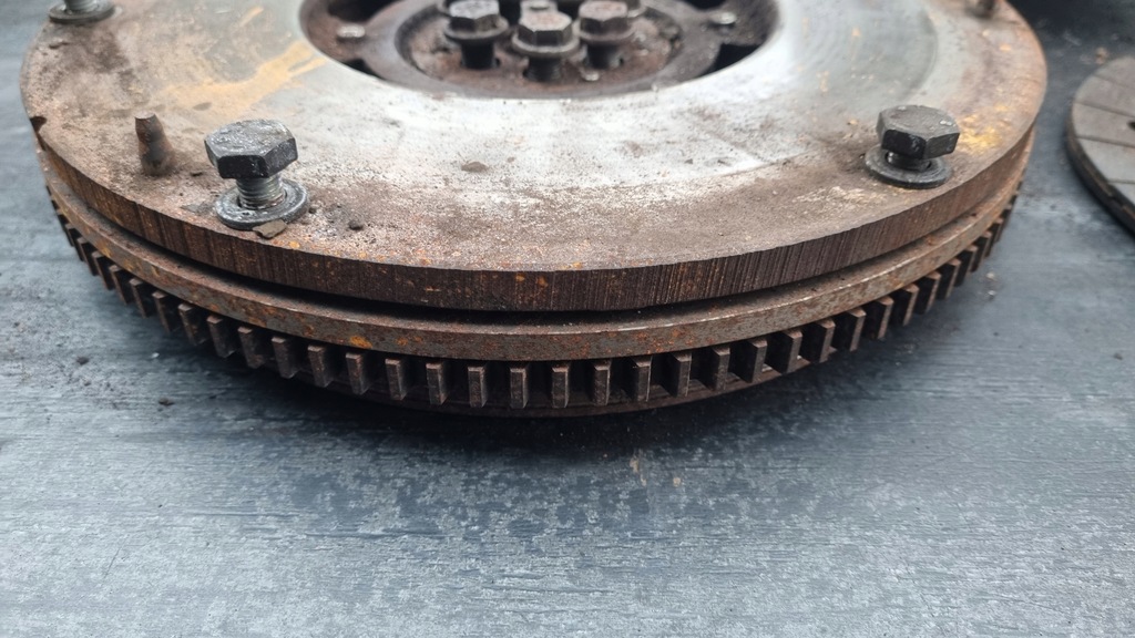 фото №8, Iveco daily iv 06-12 2.3 колесо двомасовий диск притиск комплект справні nr4