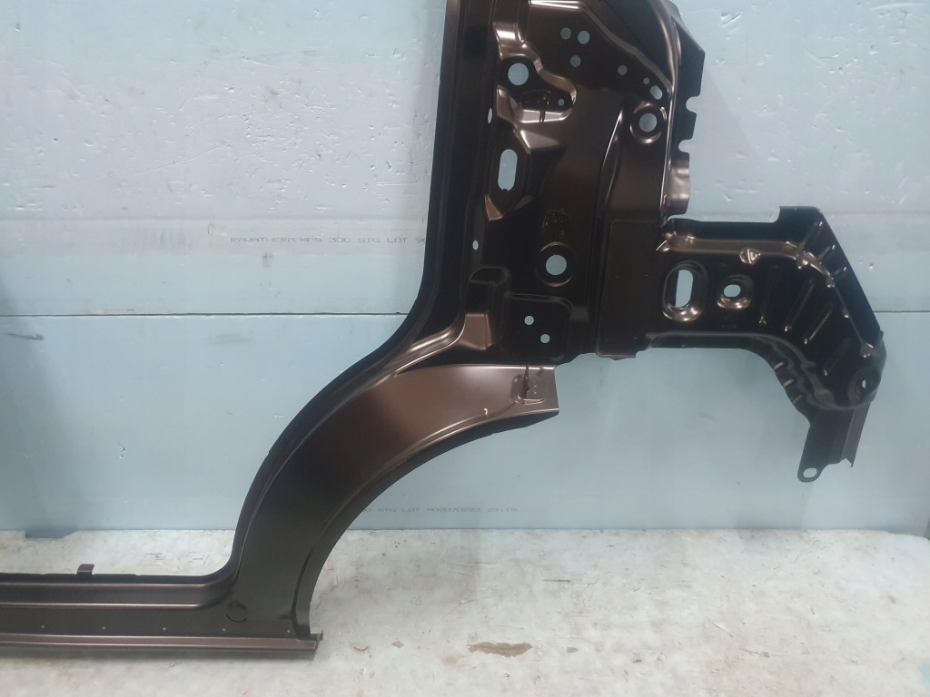 Порог стойку ford transit custom правый  перед Оригинал